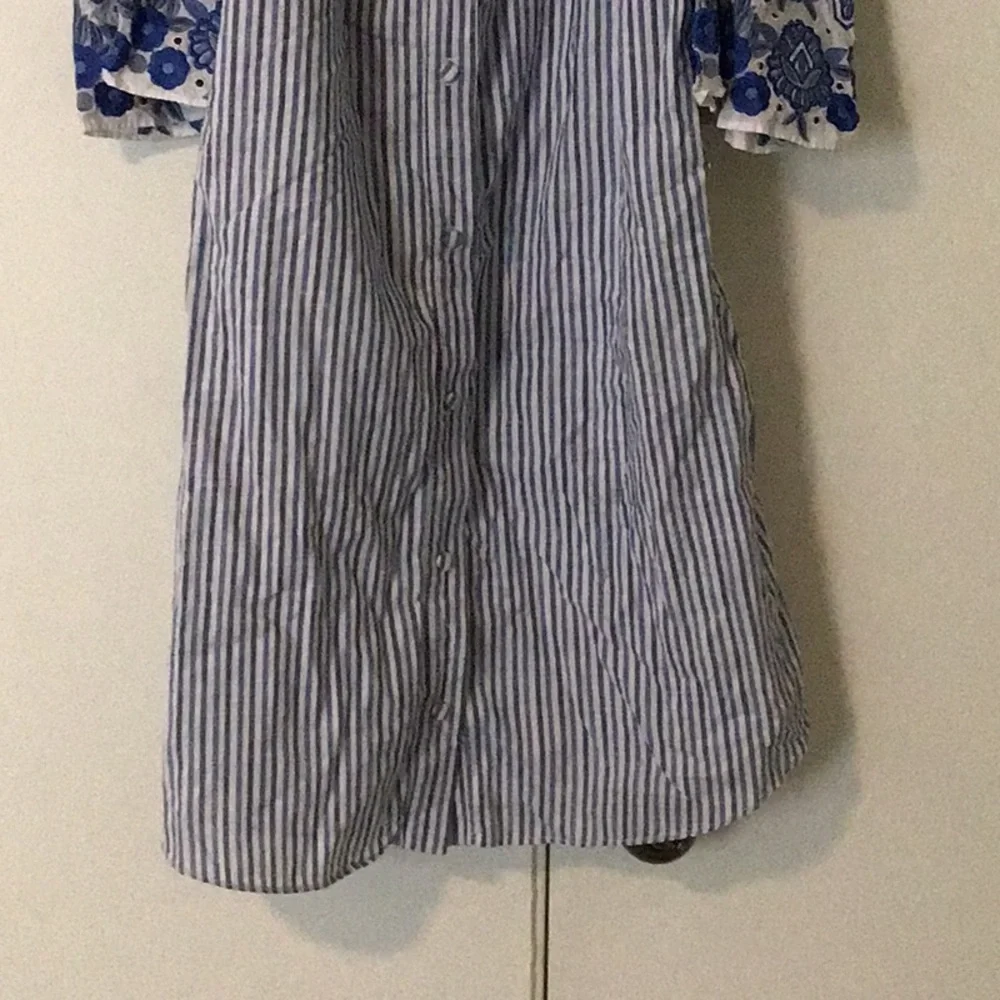 4 for $15 Parker Keegan blue stripe dress